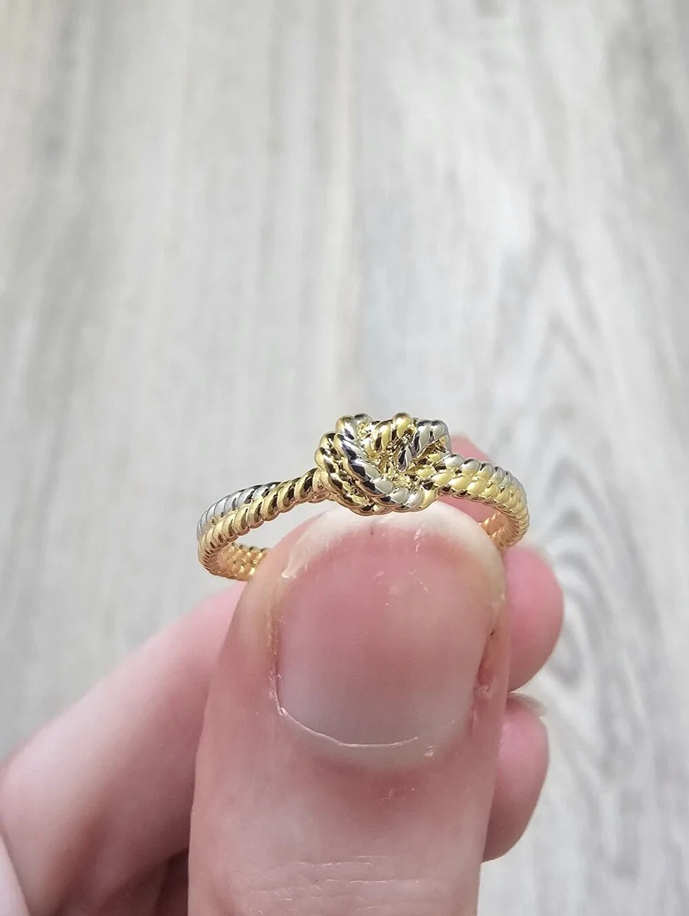 Dainty Two Tone Knotted Rope Ring